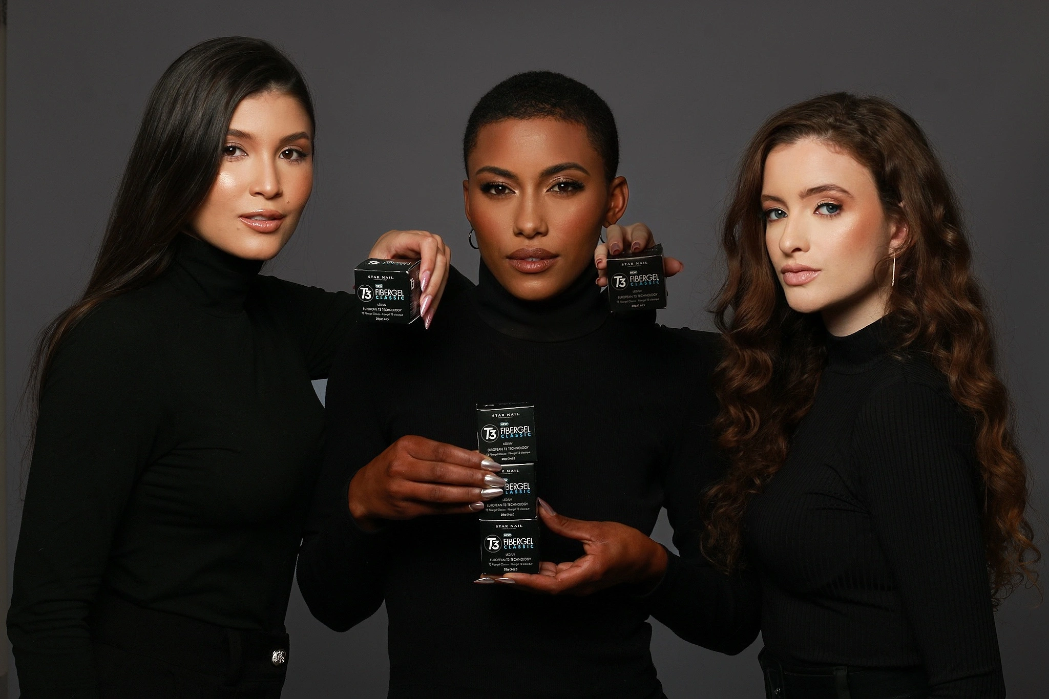 Profissionais Cuccio com produtos Star Nail
